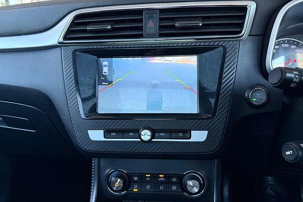 2019 MG ZS Essence AZS1