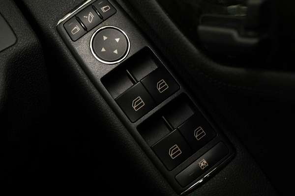 2010 Mercedes-Benz C-Class C250 CGI Avantgarde W204
