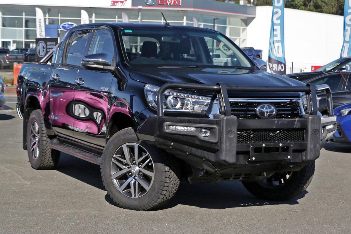 2020 Toyota Hilux SR5 GUN126R 4X4