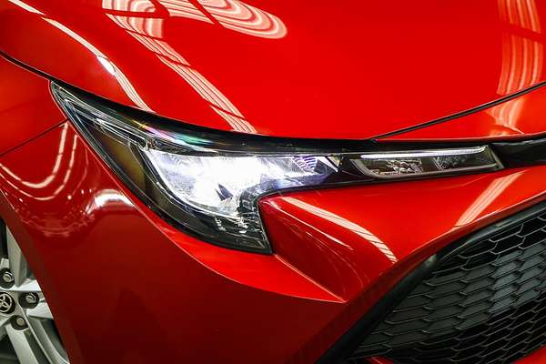 2018 Toyota Corolla Ascent Sport Hybrid ZWE211R