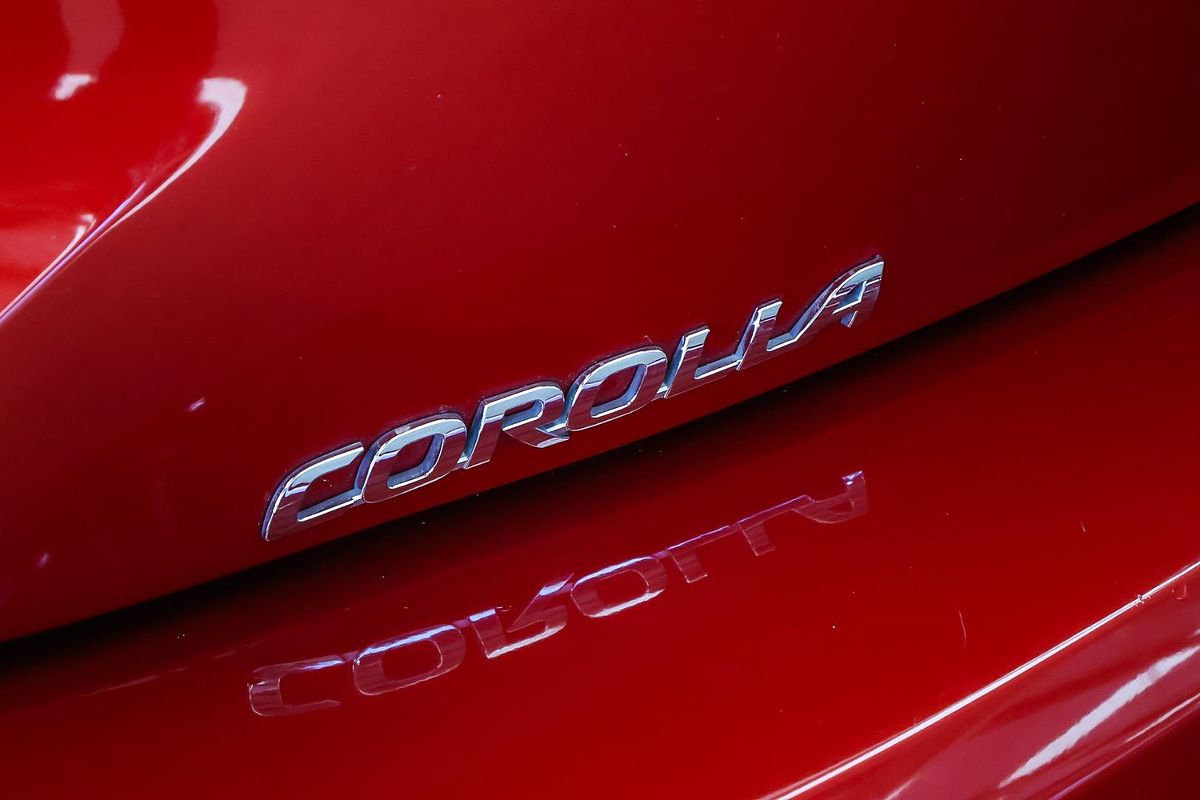 2018 Toyota Corolla Ascent Sport Hybrid ZWE211R