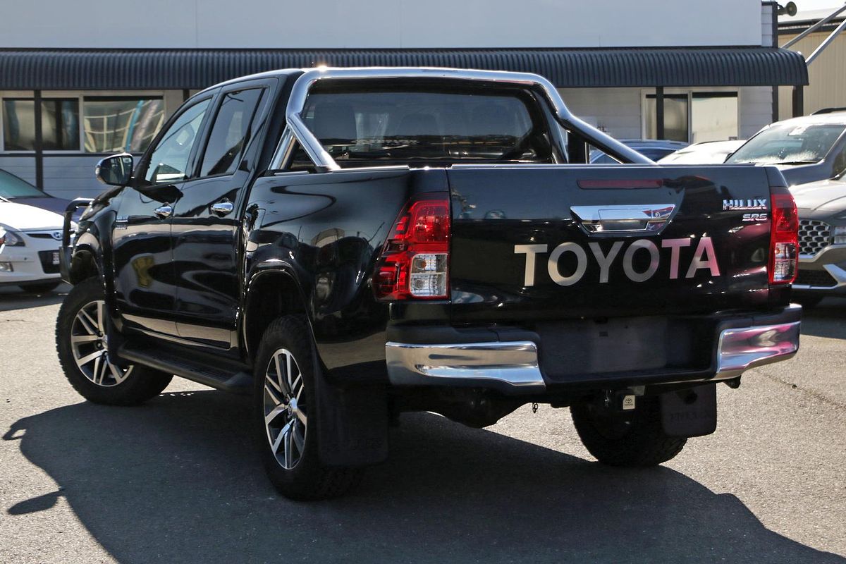 2020 Toyota Hilux SR5 GUN126R 4X4