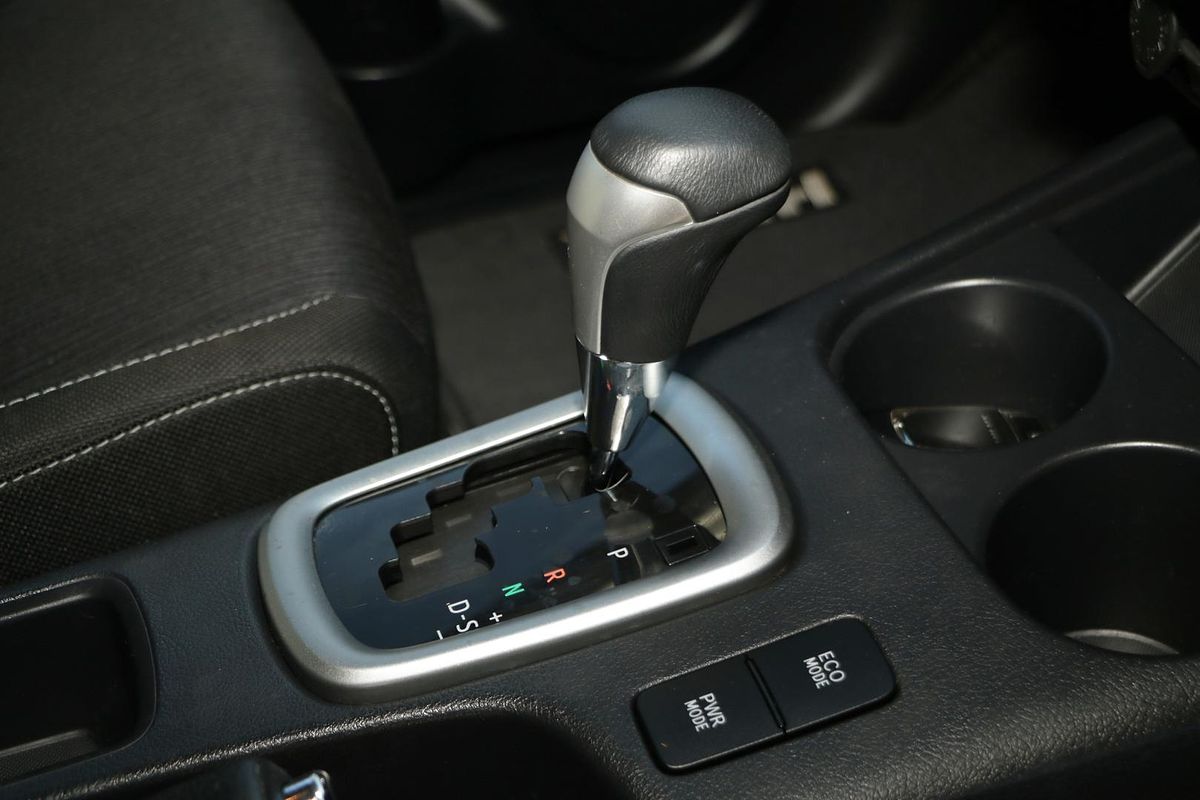 2020 Toyota Hilux SR5 GUN126R 4X4