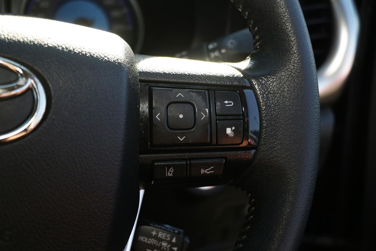 2020 Toyota Hilux SR5 GUN126R 4X4