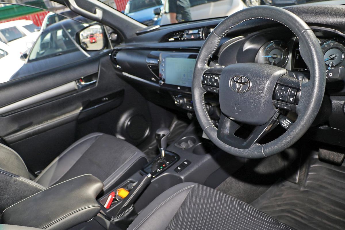 2022 Toyota Hilux Rugged X GUN126R 4X4