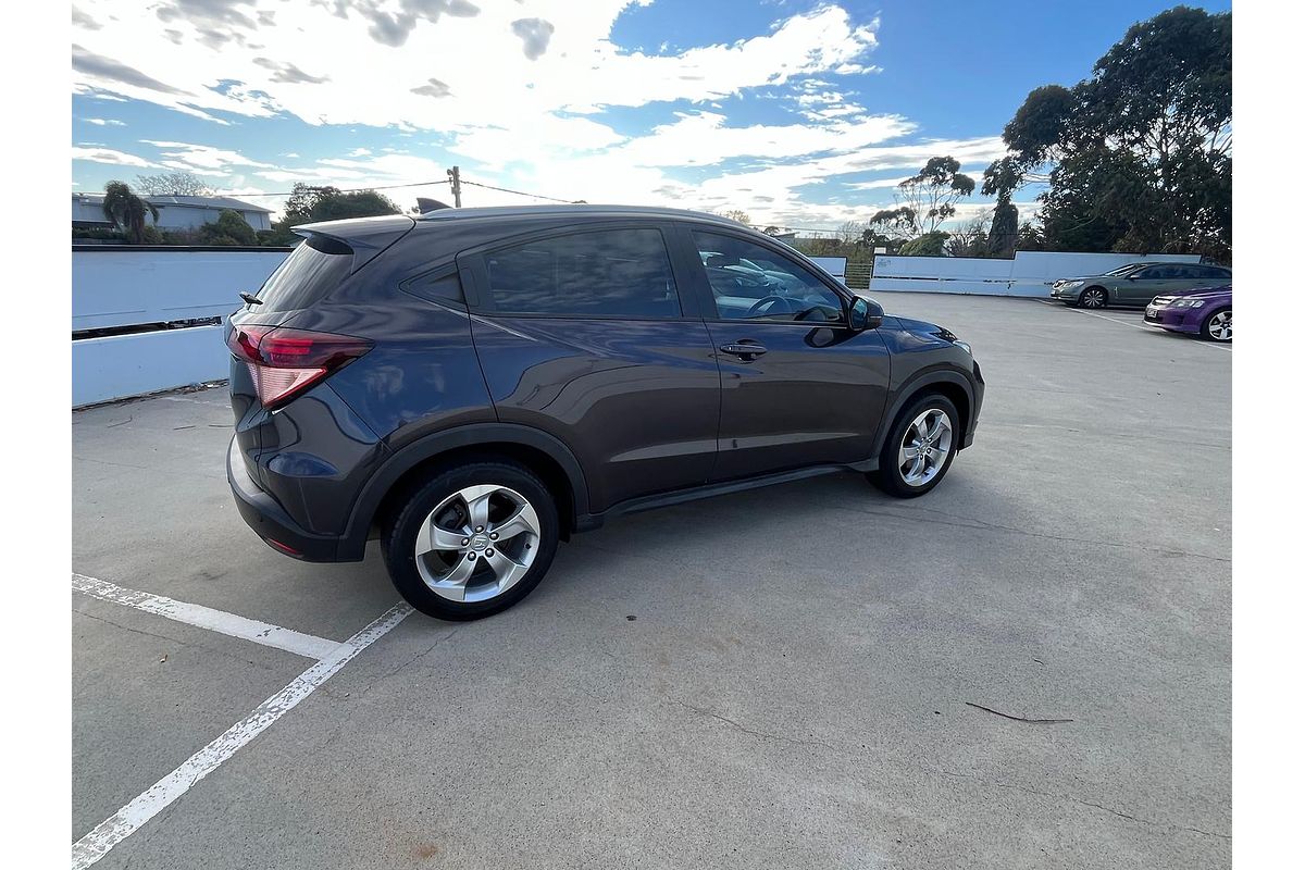 2016 Honda HR-V VTi-S