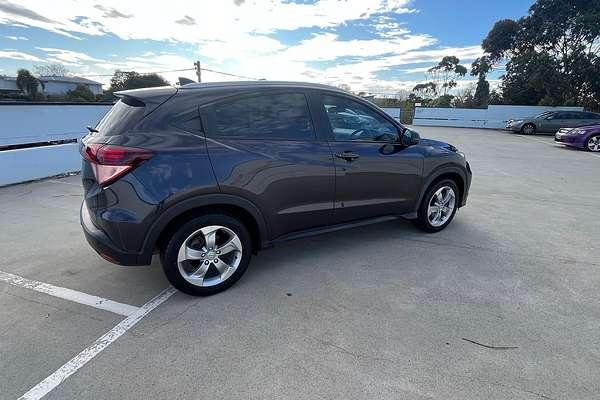 2016 Honda HR-V VTi-S