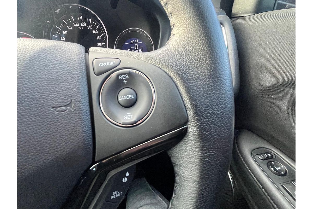 2016 Honda HR-V VTi-S