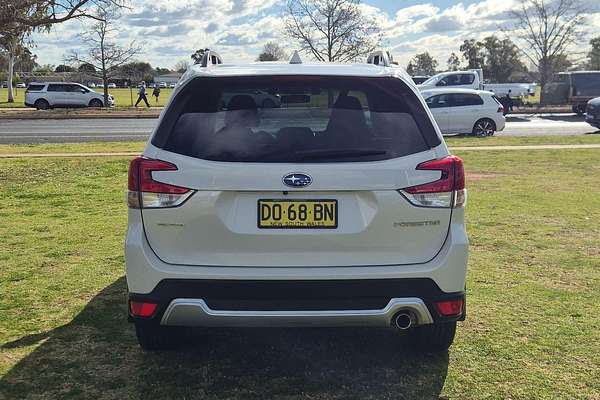 2020 Subaru Forester 2.5i-S S5