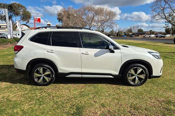 2020 Subaru Forester 2.5i-S S5