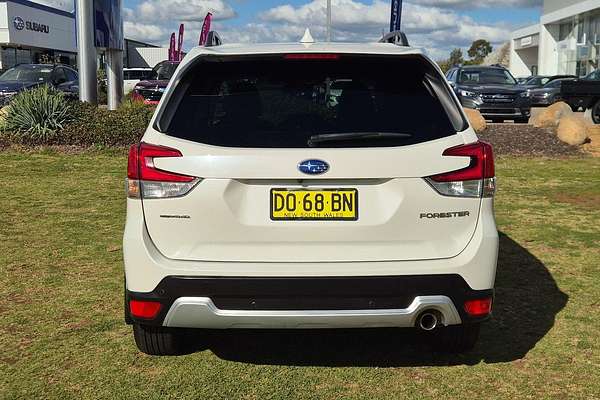 2020 Subaru Forester 2.5i-S S5