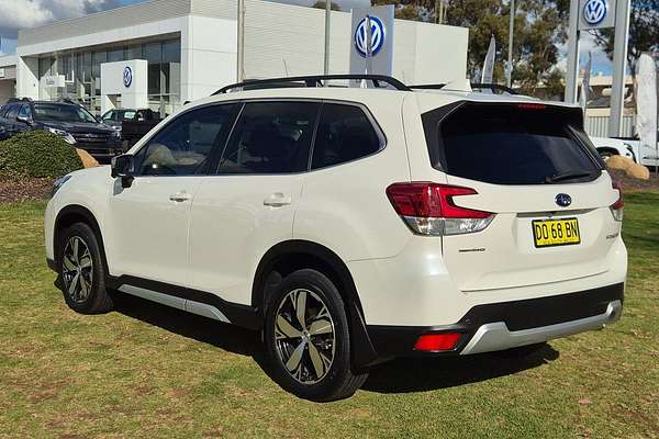 2020 Subaru Forester 2.5i-S S5