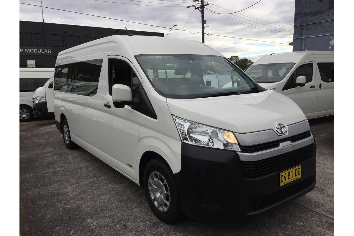 2021 Toyota Hiace SLWB COMMUTER (12 SEATS) GDH322R