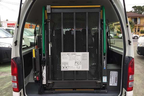 2018 Toyota Hiace COMMUTER KDH223R MY16