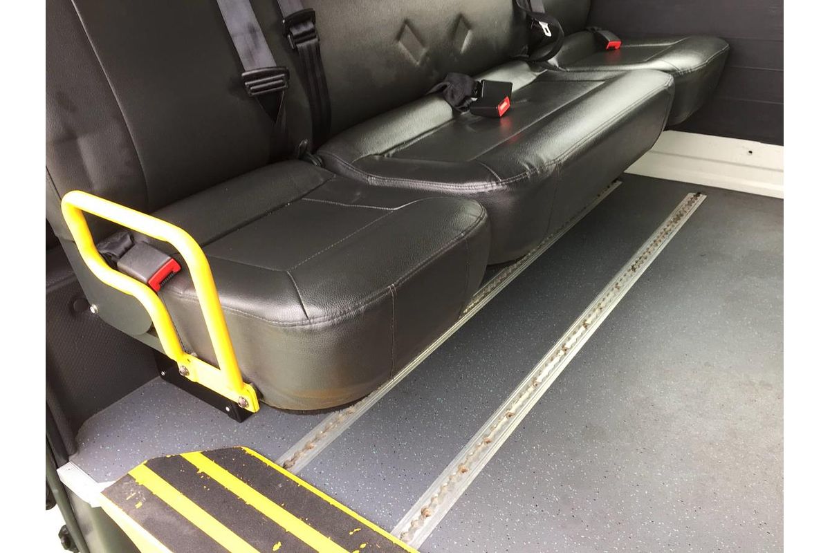 2018 Toyota Hiace COMMUTER KDH223R MY16