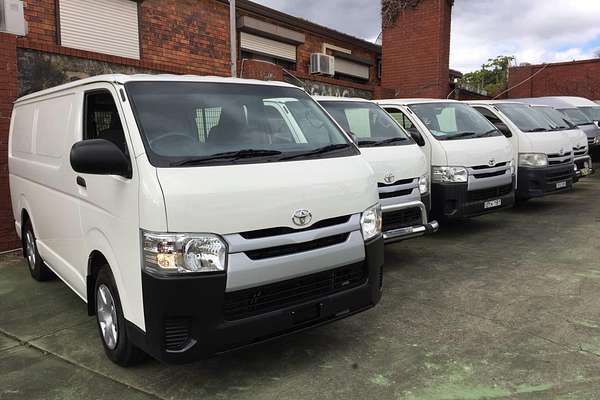 2019 Toyota Hiace LWB TRH201R MY16