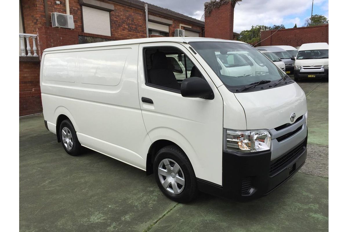 2019 Toyota Hiace LWB TRH201R MY16