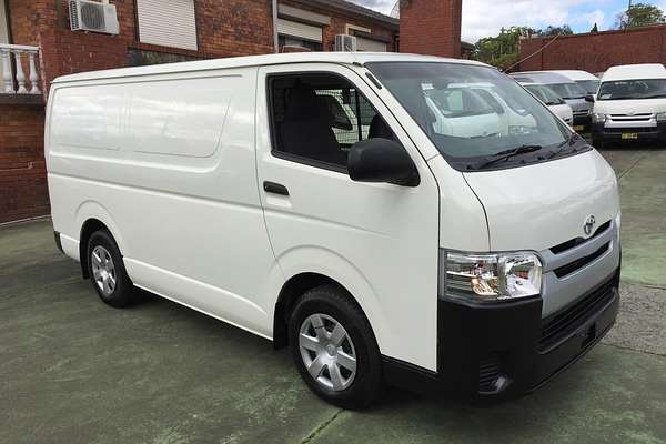 2019 Toyota Hiace LWB TRH201R MY16