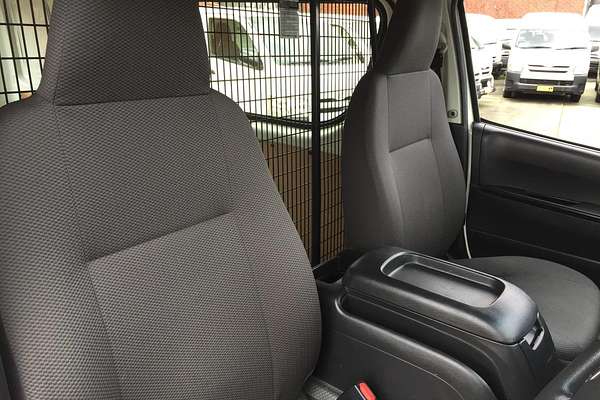 2019 Toyota Hiace LWB TRH201R MY16