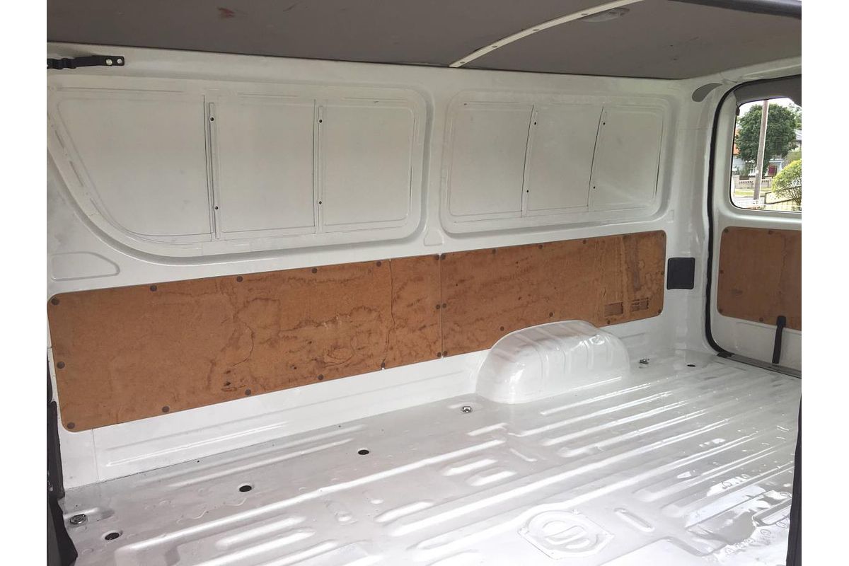 2019 Toyota Hiace LWB TRH201R MY16