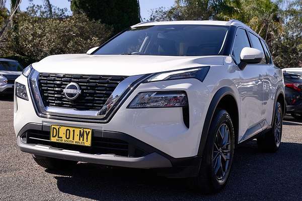 2024 Nissan X-TRAIL ST T33
