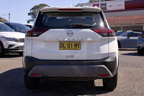 2024 Nissan X-TRAIL ST T33