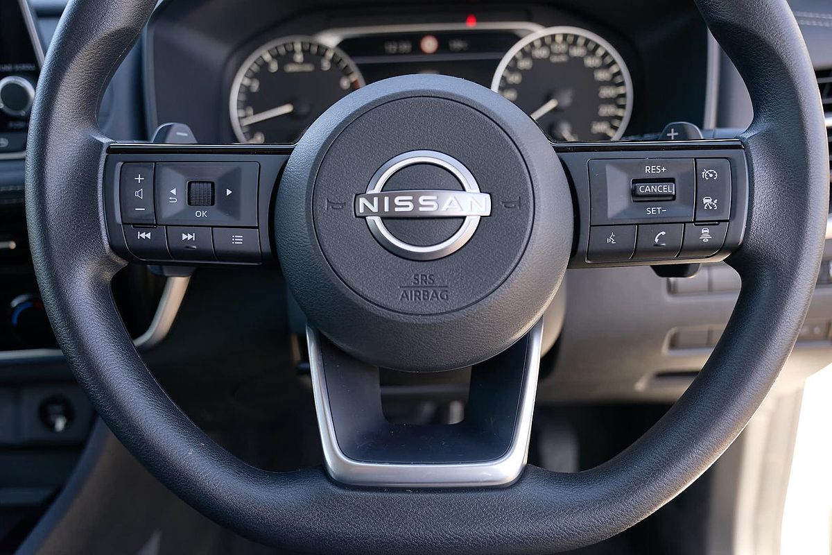 2024 Nissan X-TRAIL ST T33