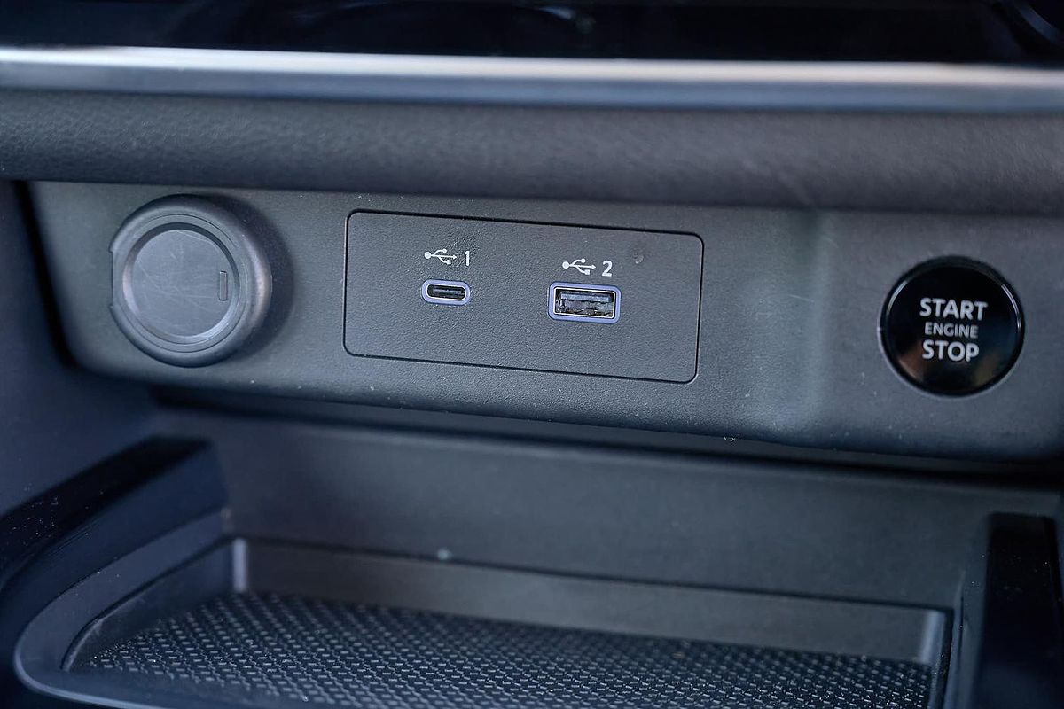 2024 Nissan X-TRAIL ST T33