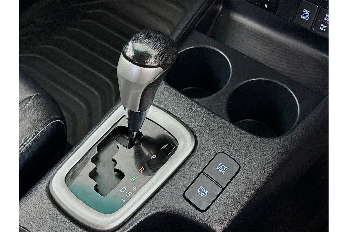 2020 Toyota Hilux SR5 GUN126R 4X4