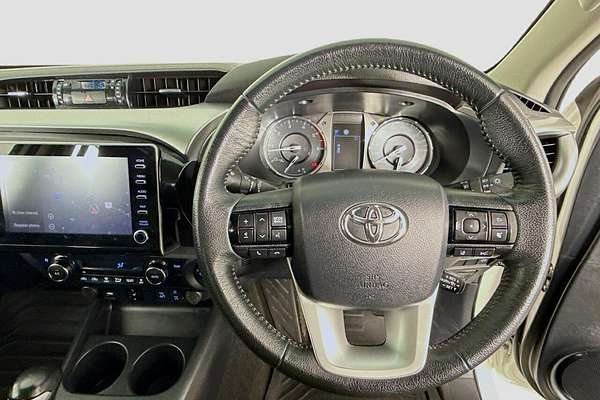 2020 Toyota Hilux SR5 GUN126R 4X4