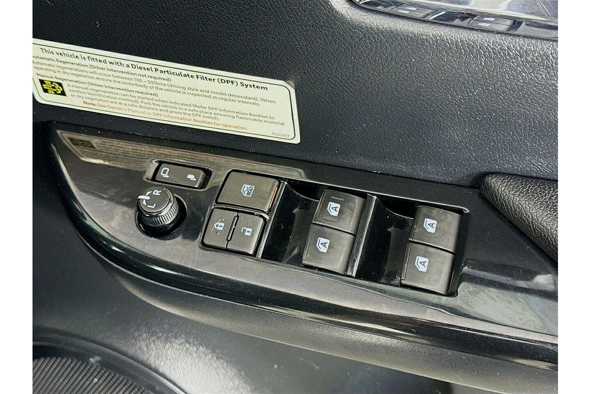 2020 Toyota Hilux SR5 GUN126R 4X4