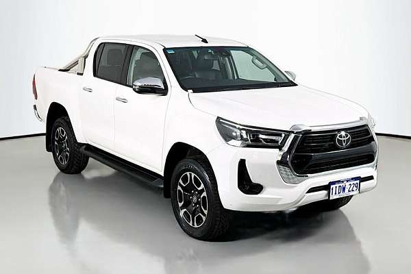 2020 Toyota Hilux SR5 GUN126R 4X4