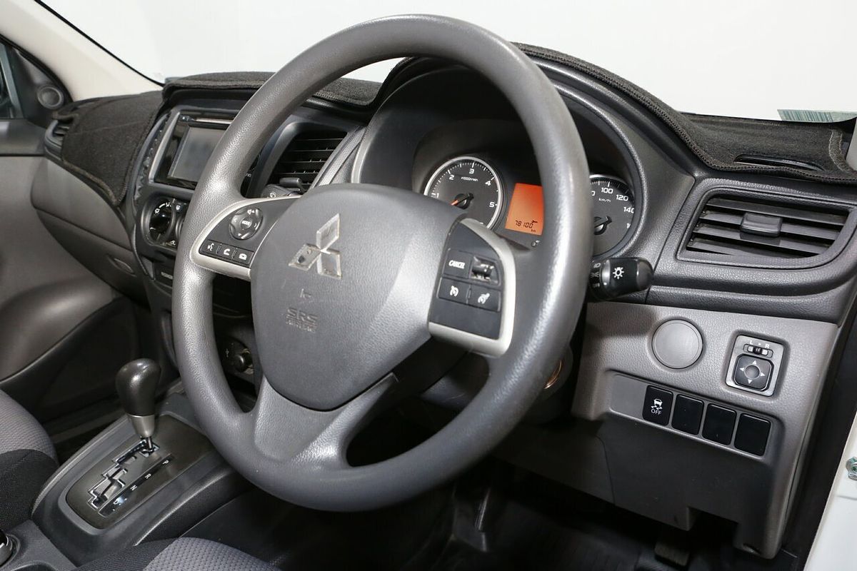 2016 Mitsubishi Triton GLX MQ 4X4