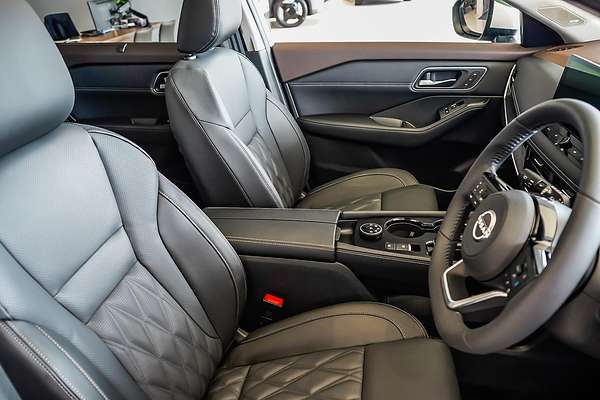 2025 Nissan X-TRAIL Ti-L e-POWER T33