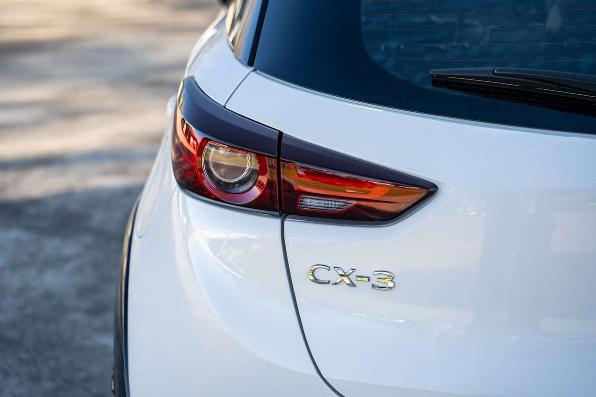 2023 Mazda CX-3 sTouring DK