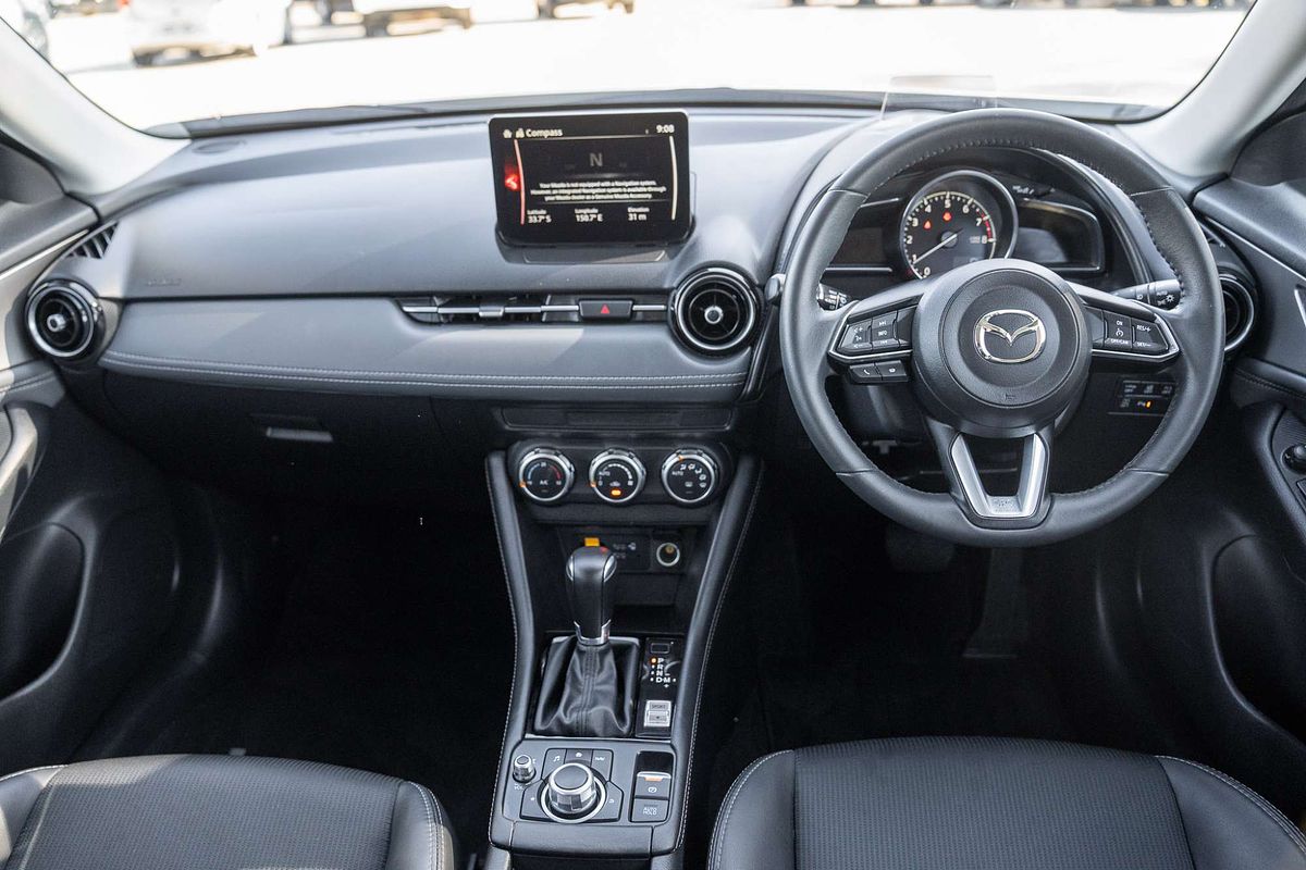 2023 Mazda CX-3 sTouring DK
