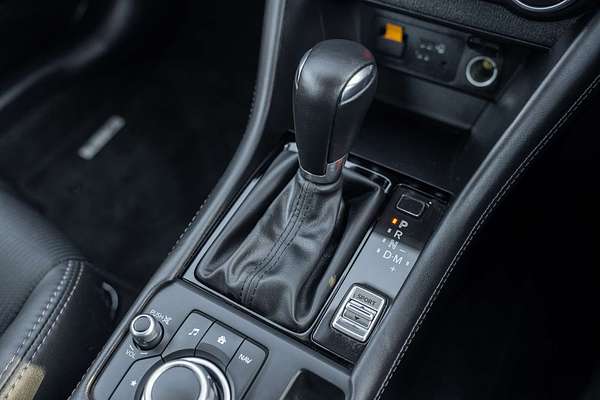 2023 Mazda CX-3 sTouring DK