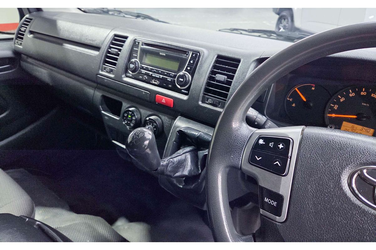 2015 Toyota Hiace TRH201R LWB