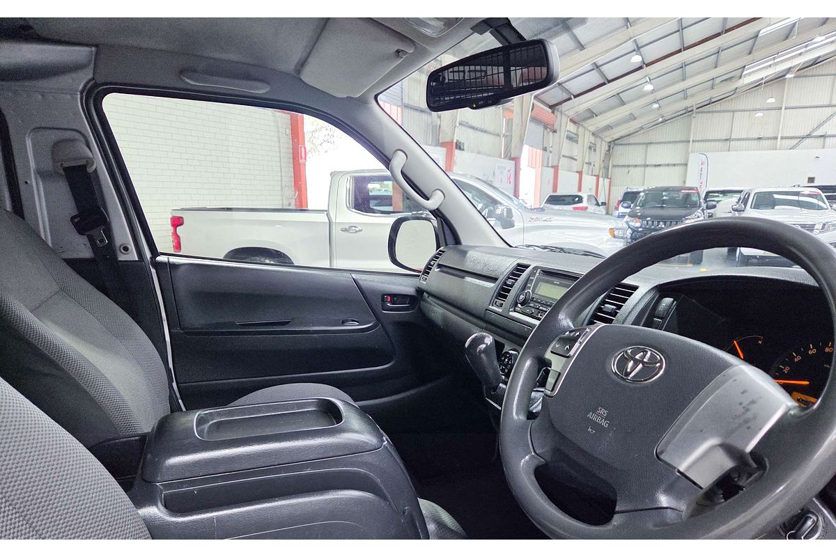 2015 Toyota Hiace TRH201R LWB