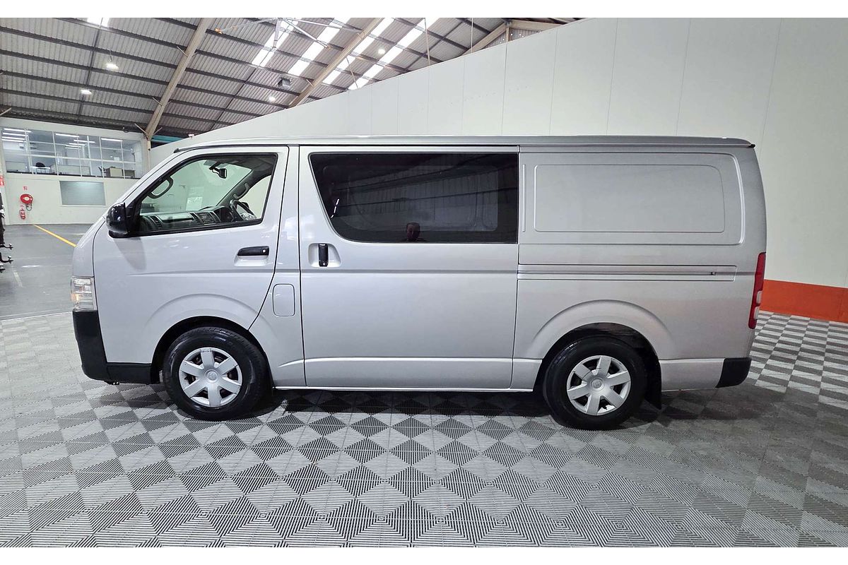 2015 Toyota Hiace TRH201R LWB