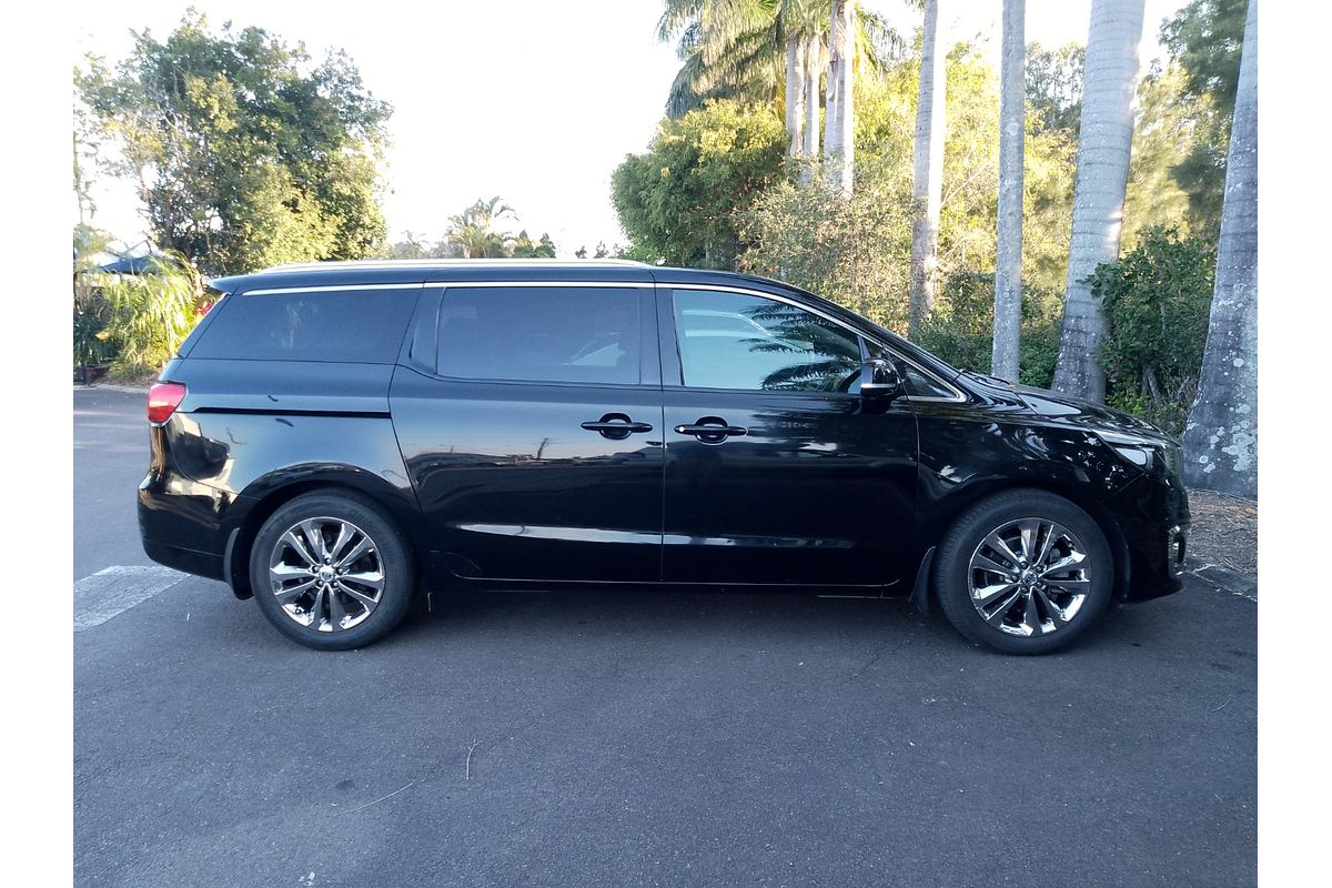 2016 Kia Carnival Platinum YP
