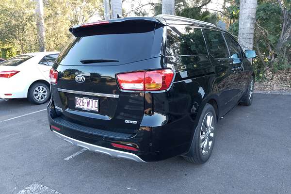 2016 Kia Carnival Platinum YP