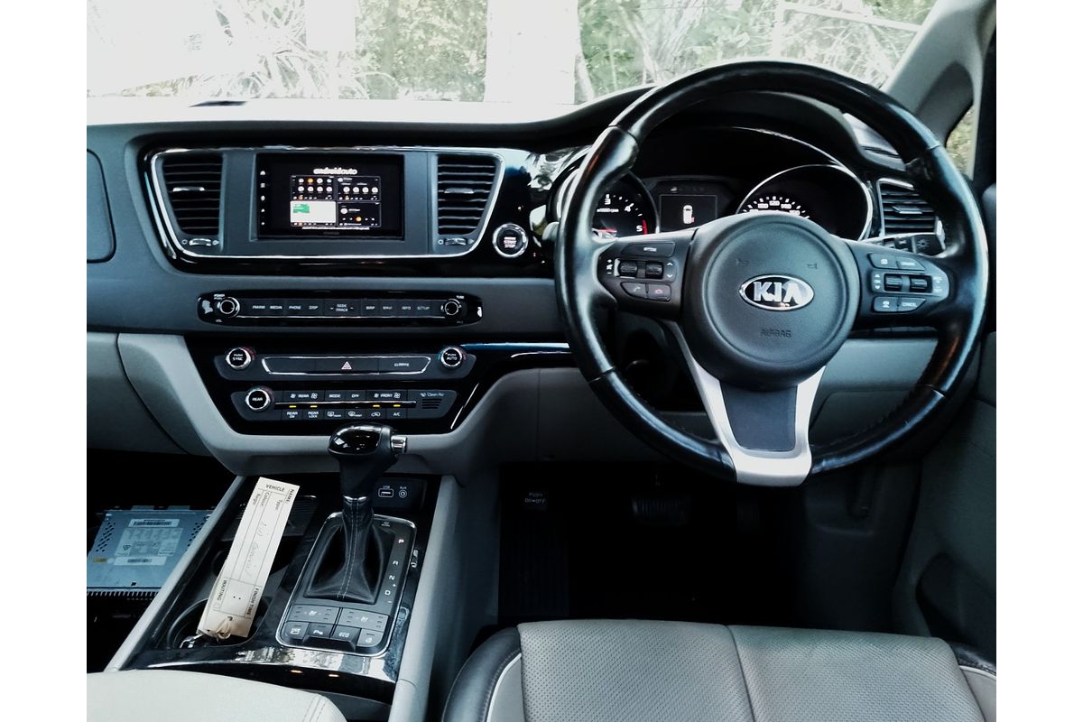 2016 Kia Carnival Platinum YP