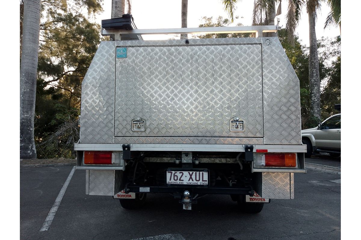 2014 Toyota Hilux Workmate TGN16R Rear Wheel Drive