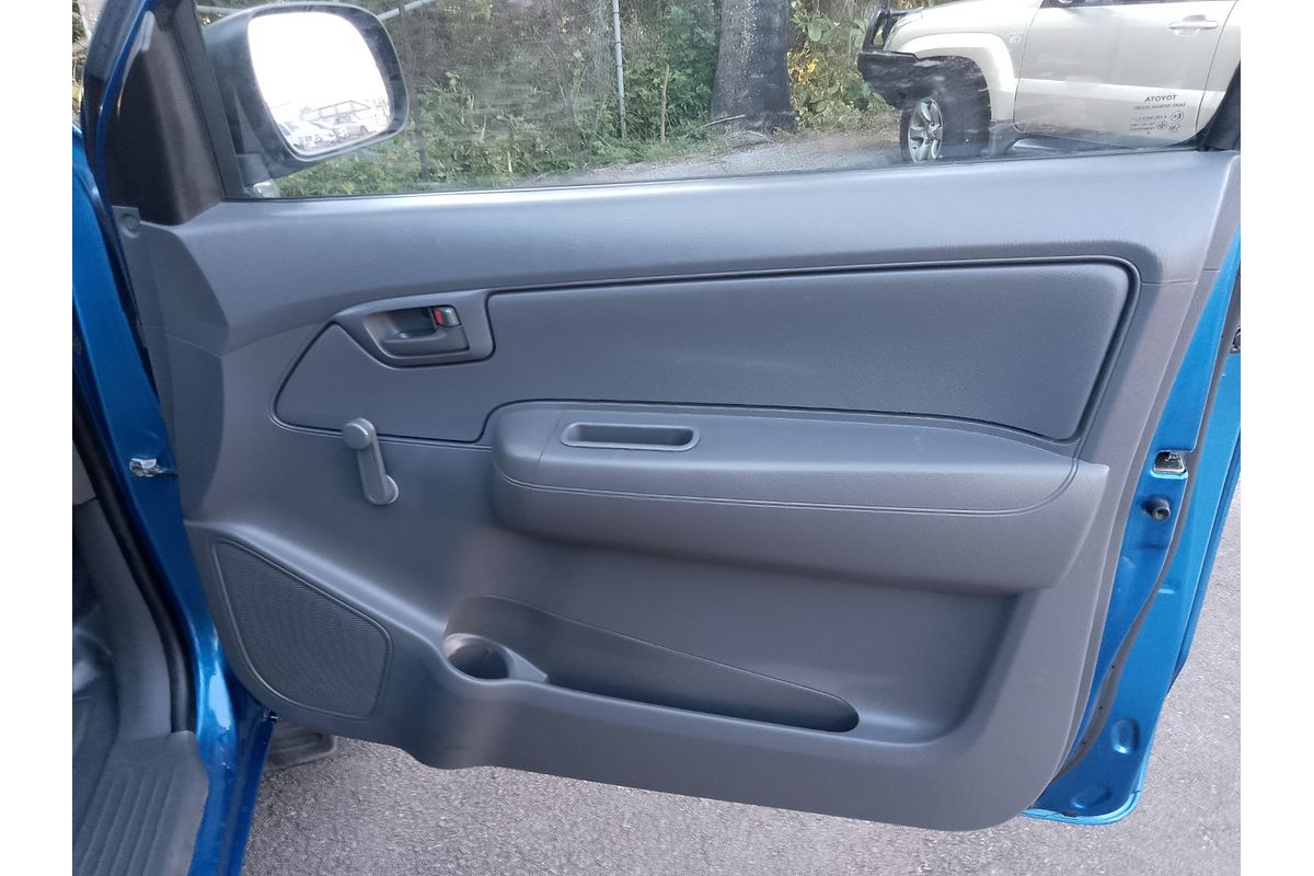2014 Toyota Hilux Workmate TGN16R Rear Wheel Drive