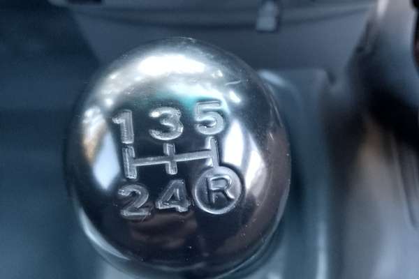 2014 Toyota Hilux Workmate TGN16R Rear Wheel Drive