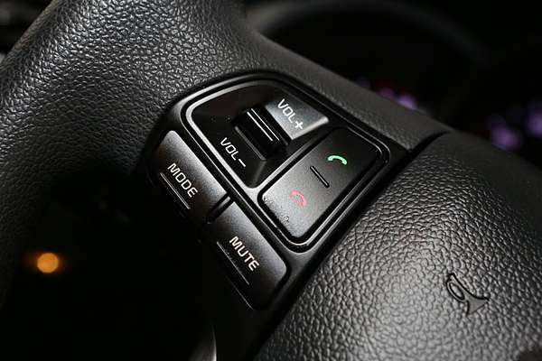2016 Kia Rio S UB