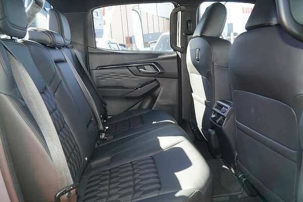 2025 Isuzu D-MAX BLADE 4X4