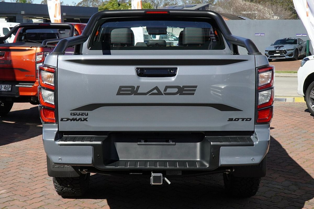 2025 Isuzu D-MAX BLADE 4X4