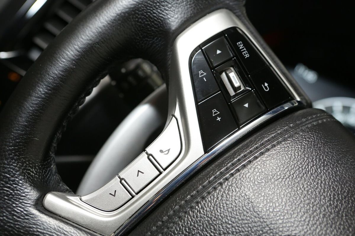 2022 Mitsubishi Pajero Sport Exceed QF